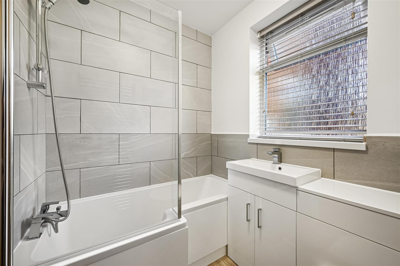 Flat South Park Road in Greater London