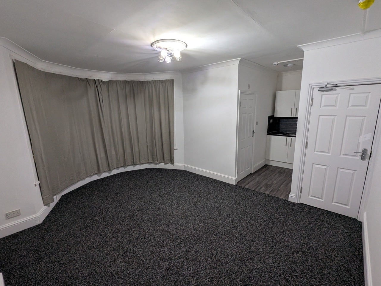 Room Goodmayes Lane in Greater London