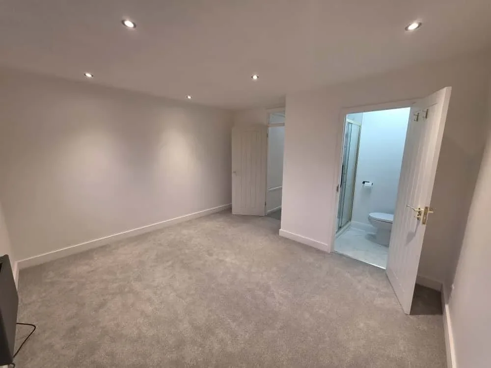 Flat St. Arvans Close in Greater London