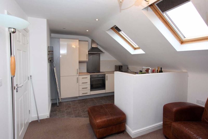 Flat Victoria Road in Shifnal