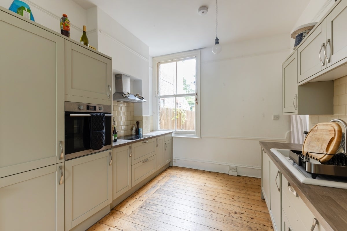 House Druce Road in Greater London