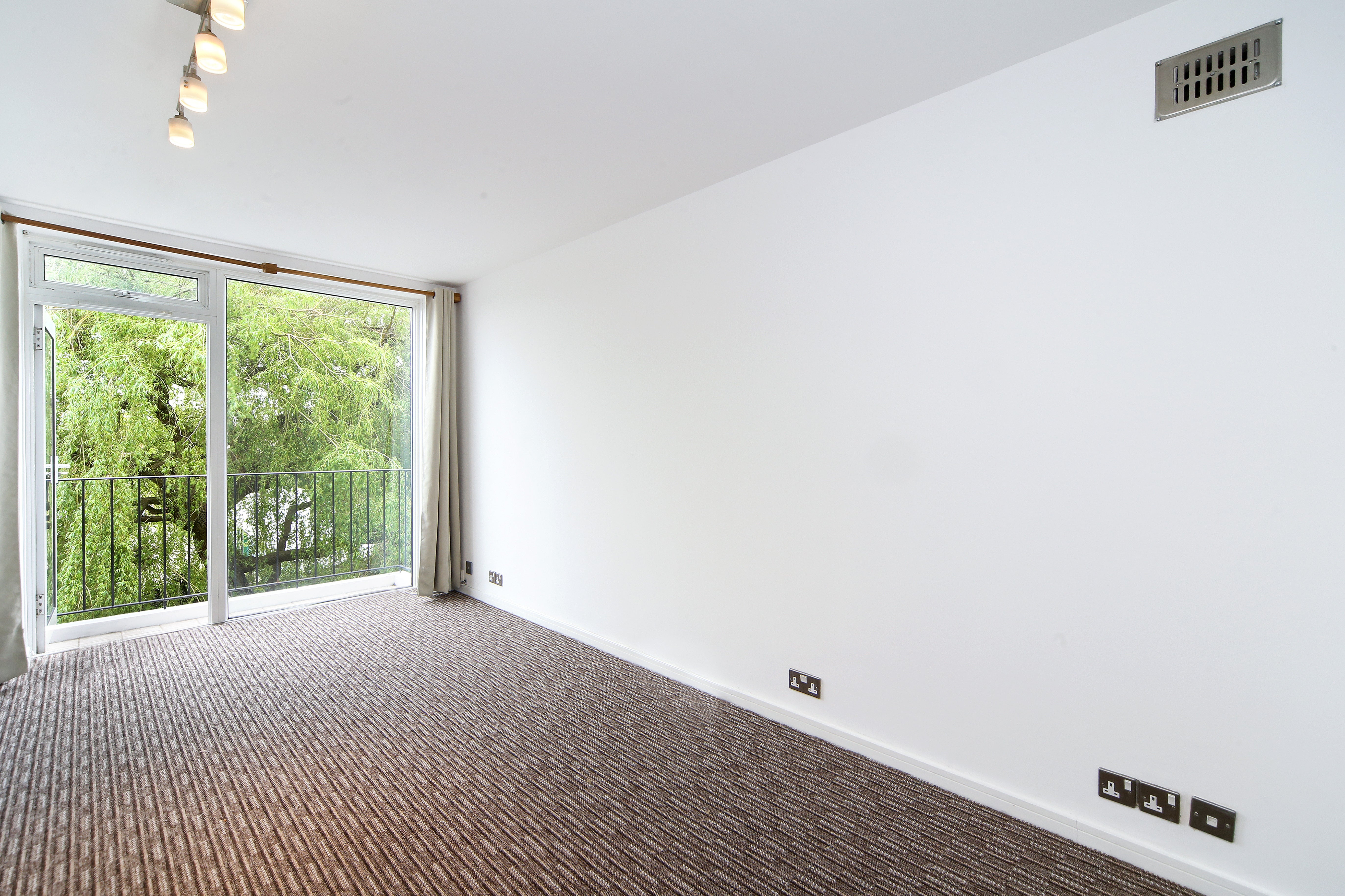 Flat Richmond Hill in Greater London