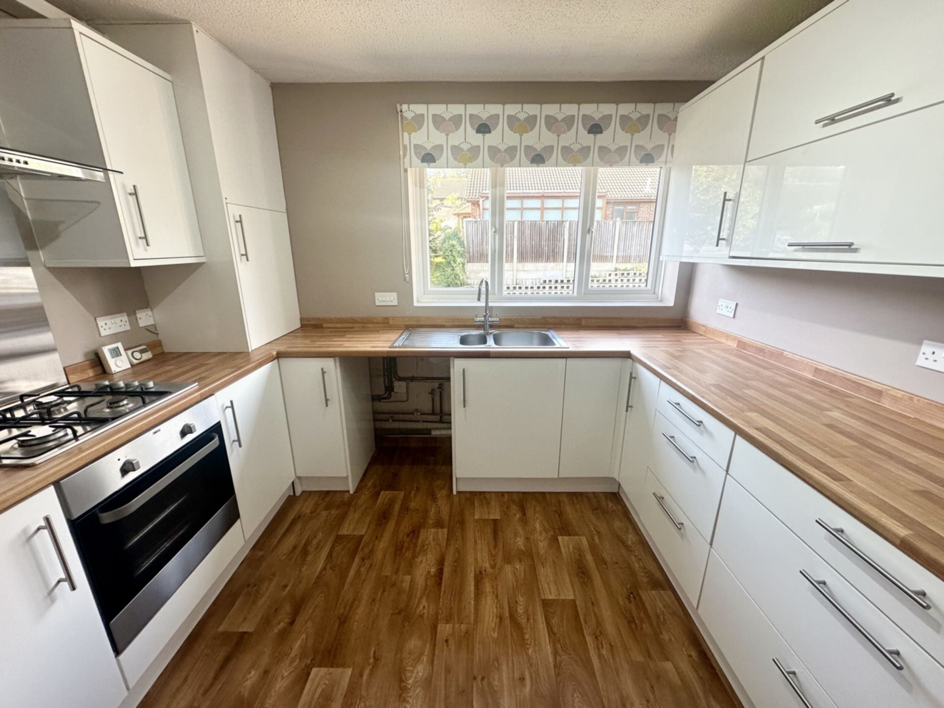 Flat Meadowbrook in Folkestone and Hythe District