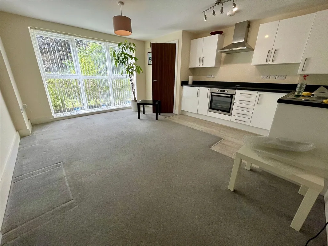 Flat Portchester Place in Bournemouth