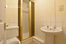Flat Empire Court in Clacton-on-Sea
