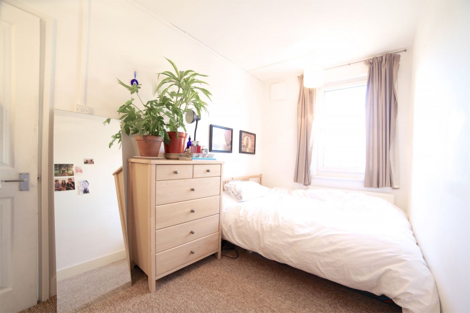 Flat Bethnal Green Estate in Greater London