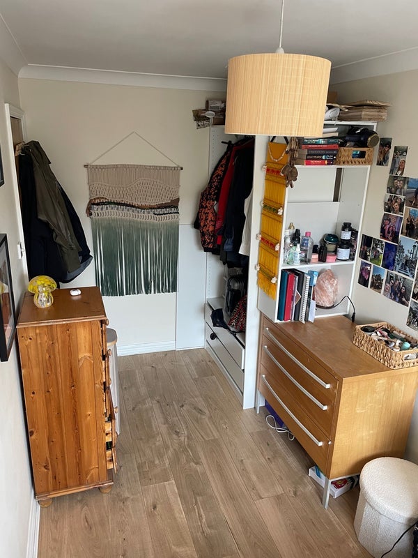Flat Lee High Road in Greater London