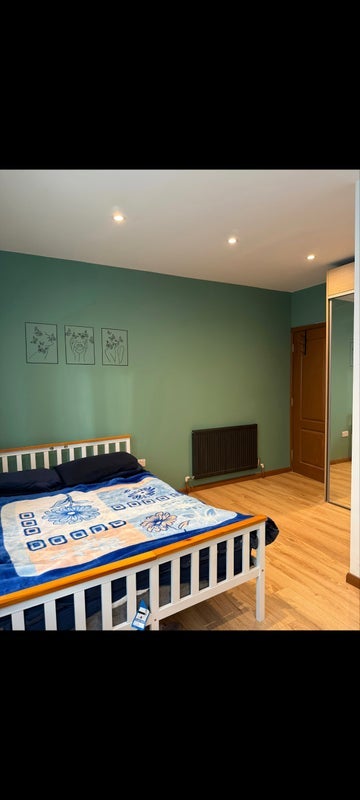 Room Glebe Street in Wakefield