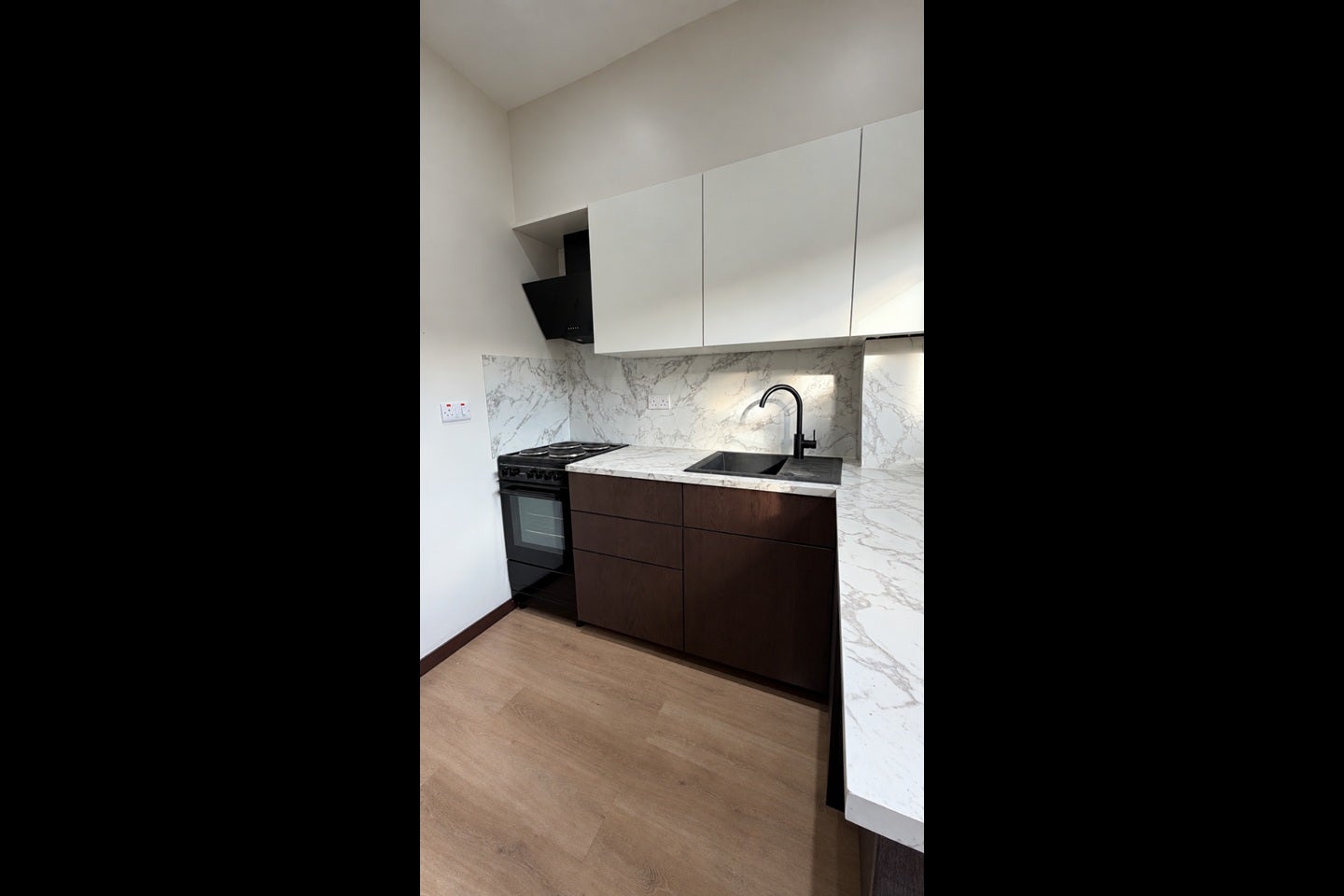 Flat Breamore Road in Greater London