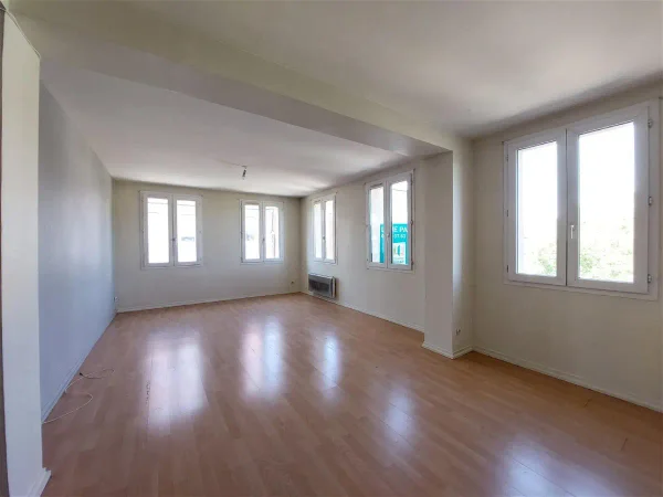 Appartement Rue Sainte-Cécile à Elbeuf