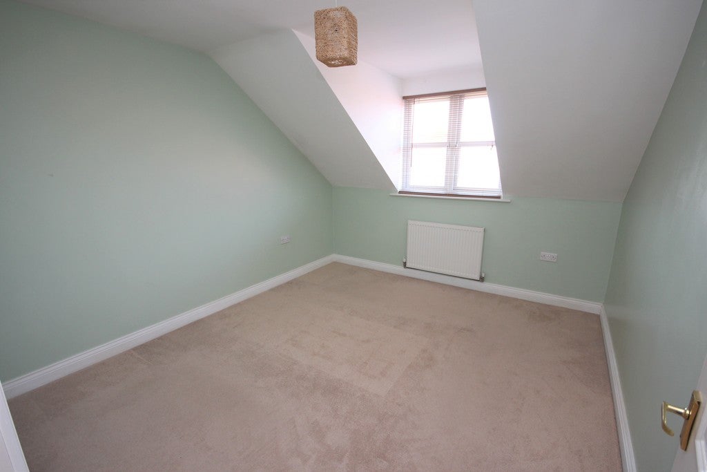 Flat Castlemain Avenue in Bournemouth