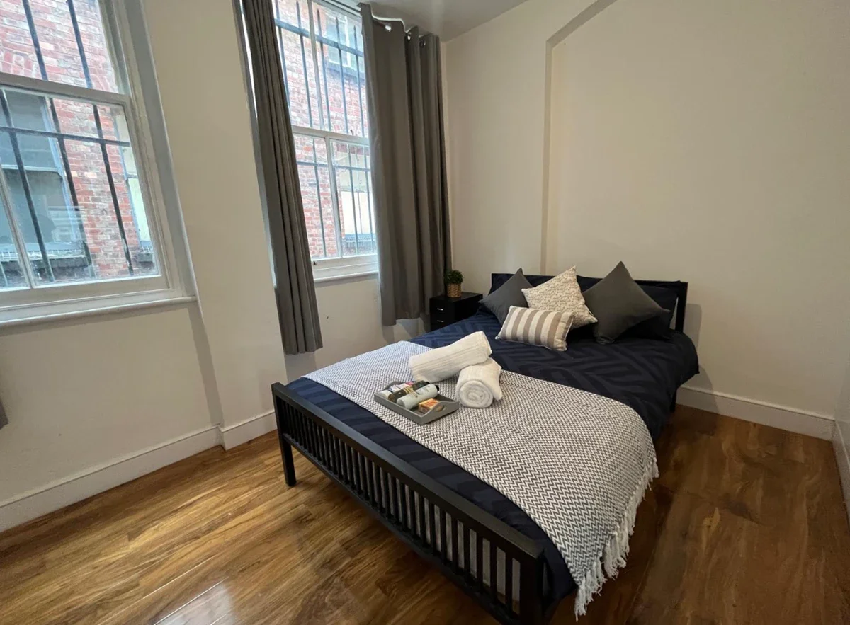 Flat Caledonian Road in Greater London