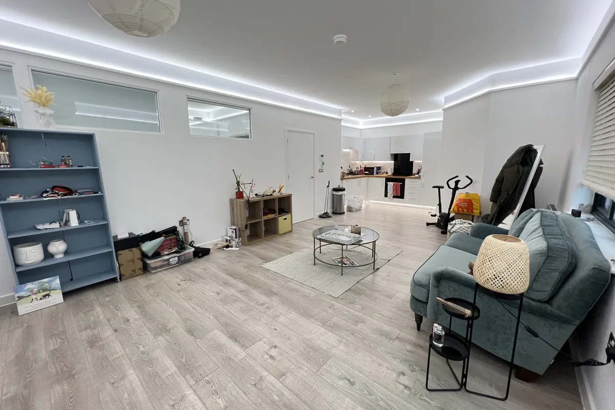 Flat Edinburgh Way in Harlow