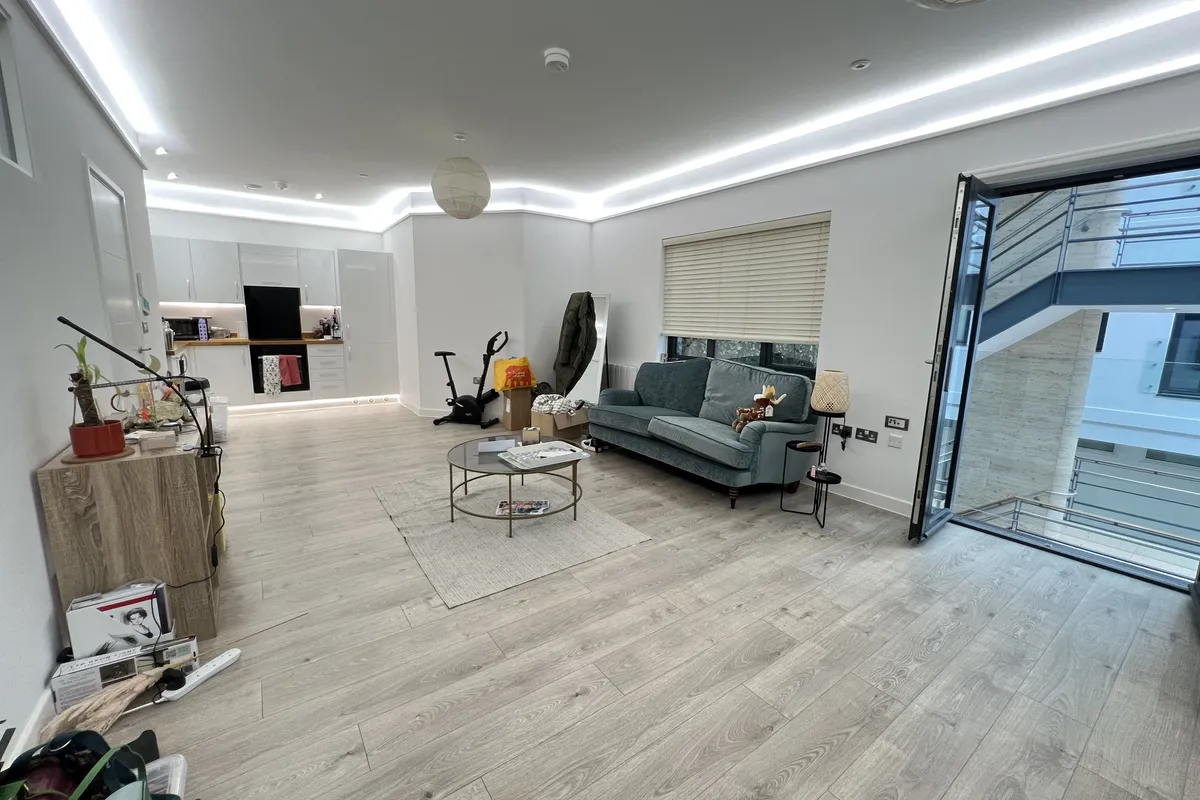 Flat Edinburgh Way in Harlow