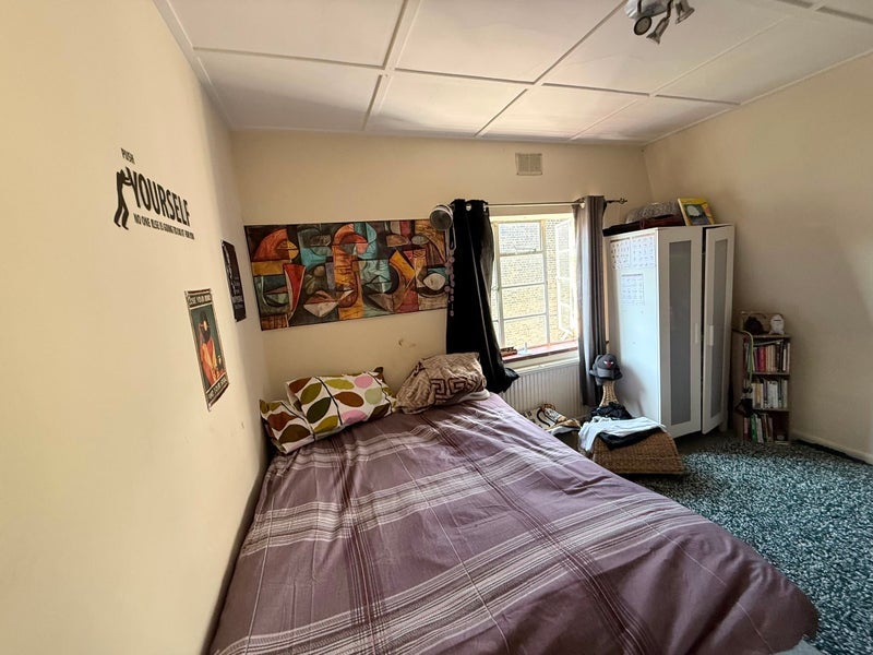 Room Trafalgar Street in Greater London
