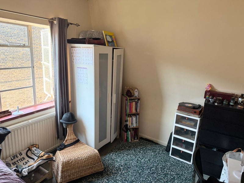 Room Trafalgar Street in Greater London