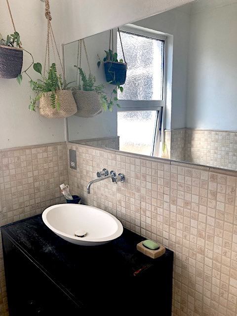 Room Holland Road in Greater London