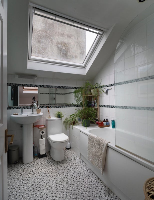 Flat Arley Hill in Bristol