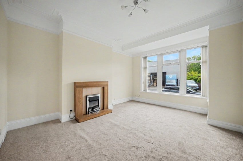 Flat Dragon Road in Harrogate