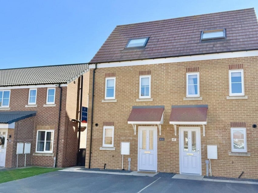 Flat Brookes Lane in Middlesbrough