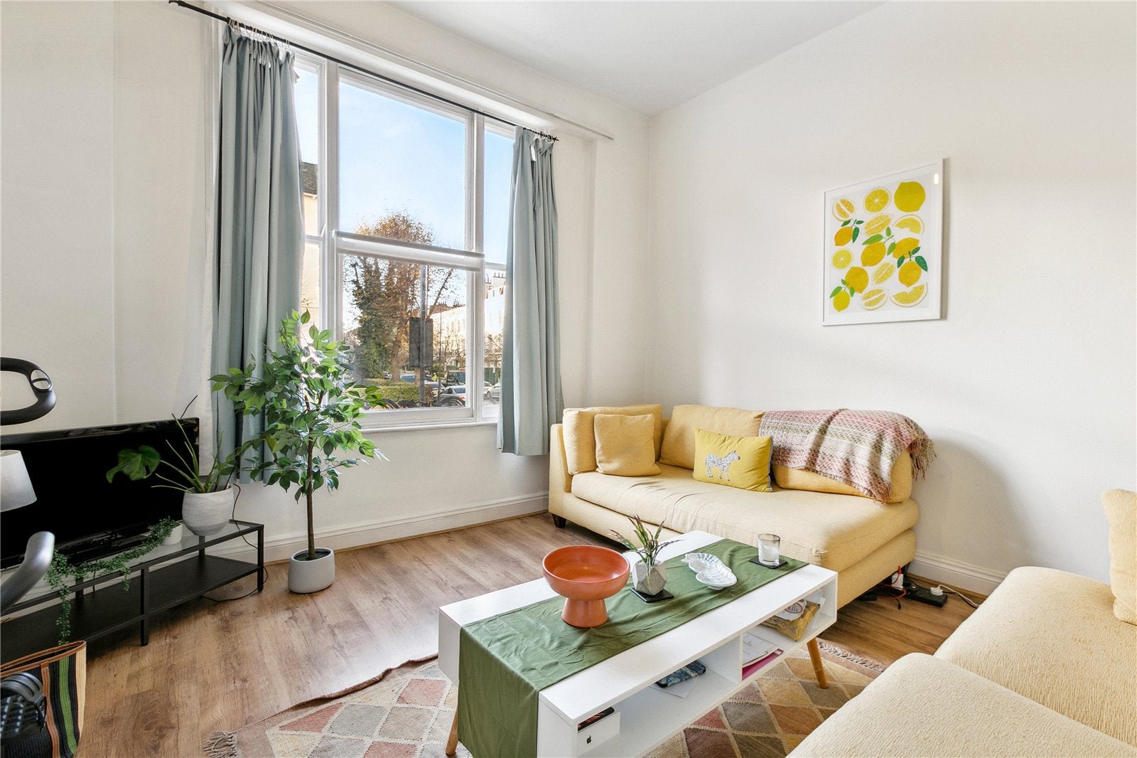 Flat Talbot Road in City of Westminster