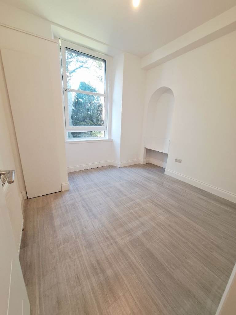 Flat Caledonian Place in City of Edinburgh