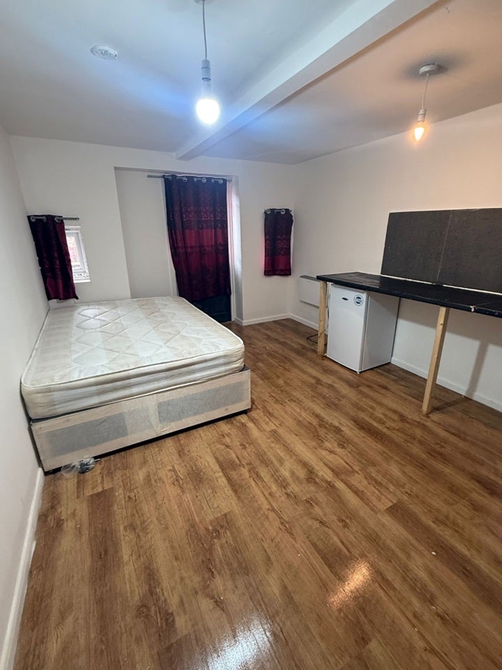 Room Vincents Path in Greater London