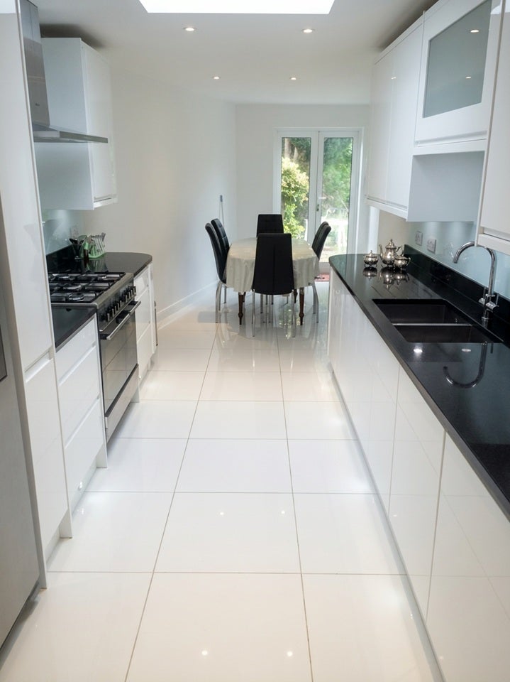 Room Fairfield Road in Greater London