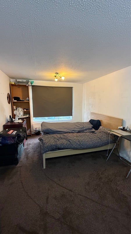 Room Paul Gardens in Greater London