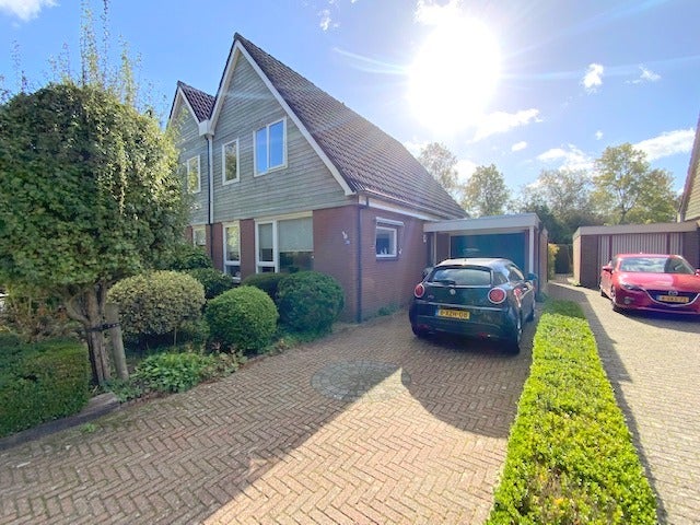 Huis Douwelaan in Oentsjerk