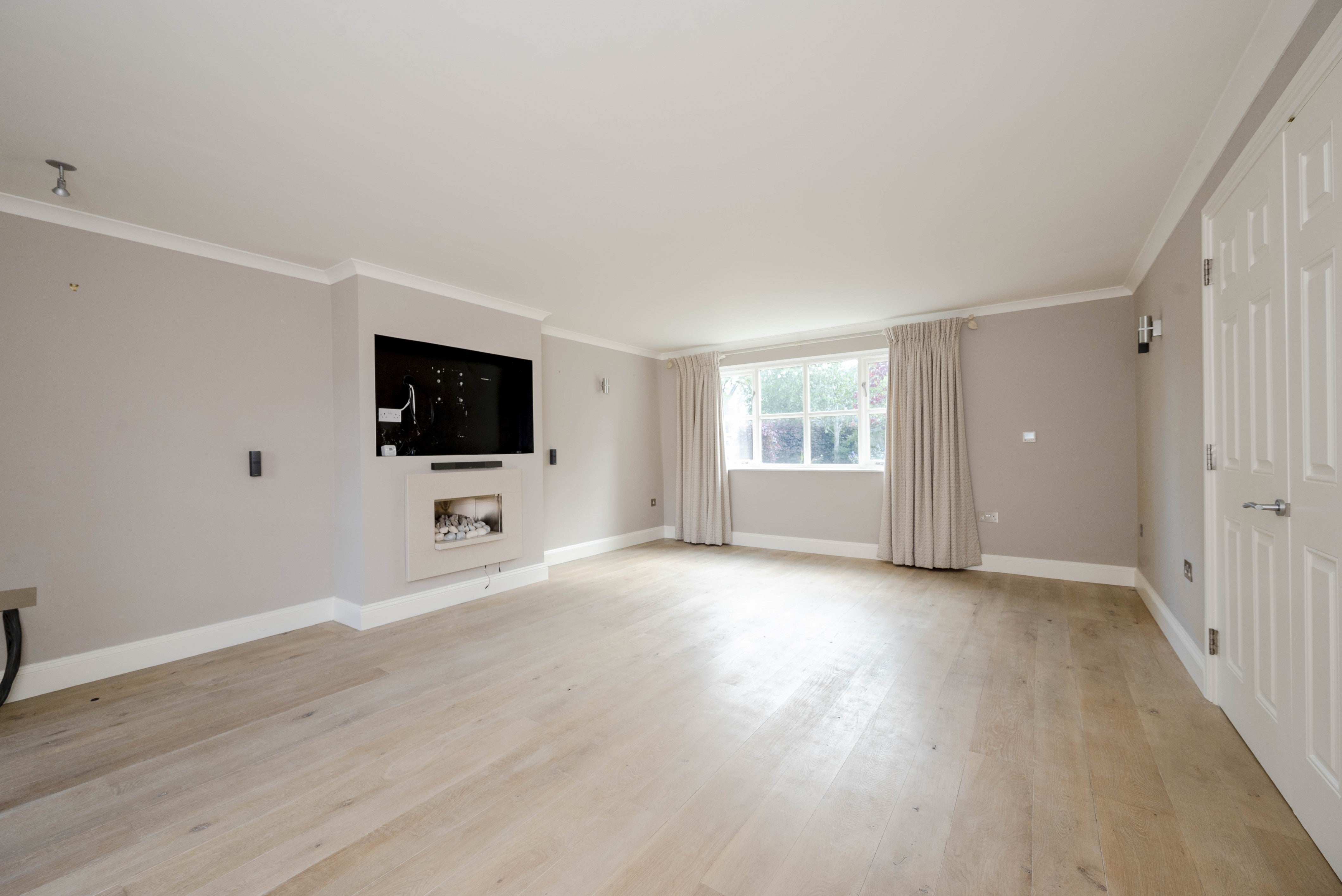 House Primrose Court in Cotswold District