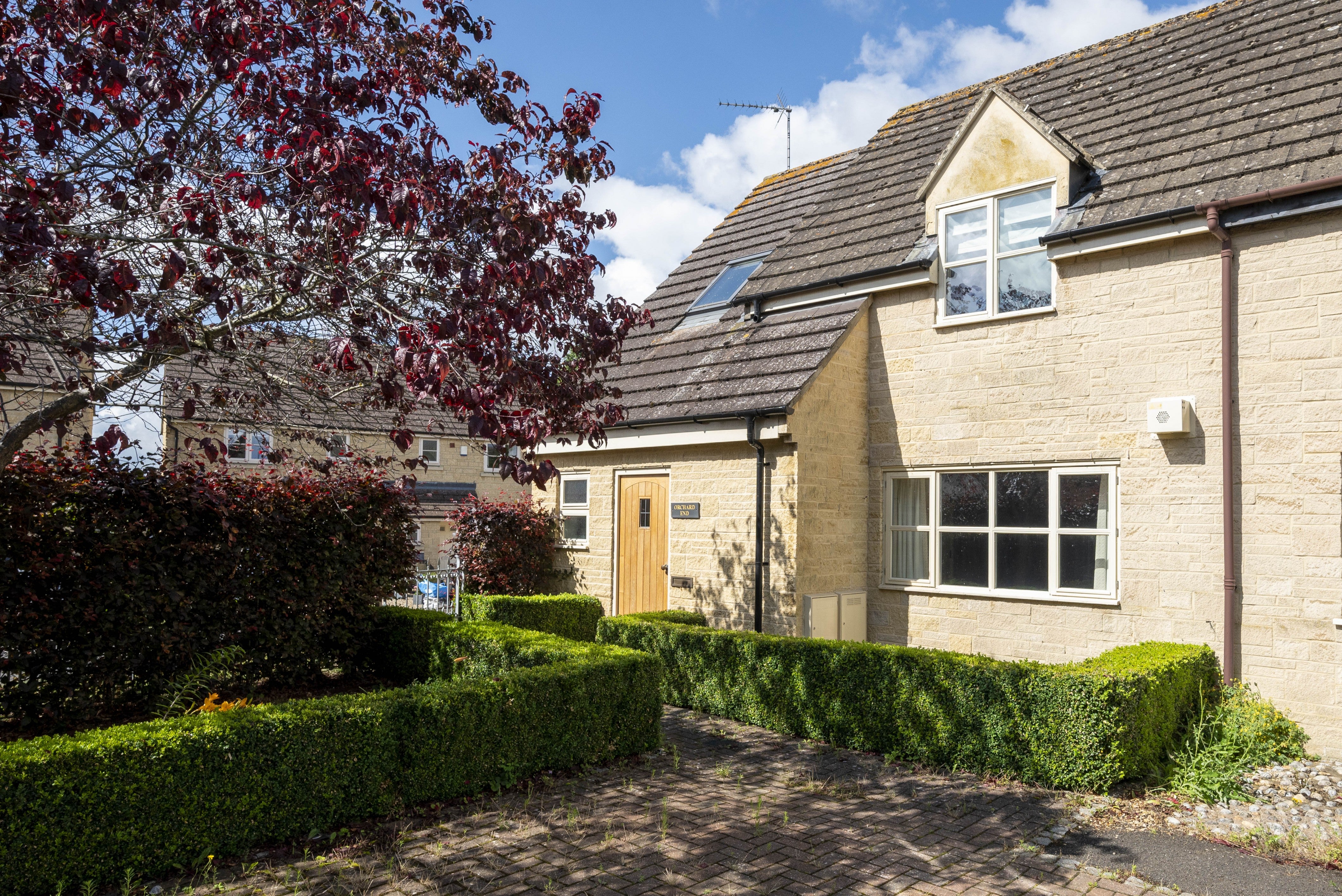 House Primrose Court in Cotswold District