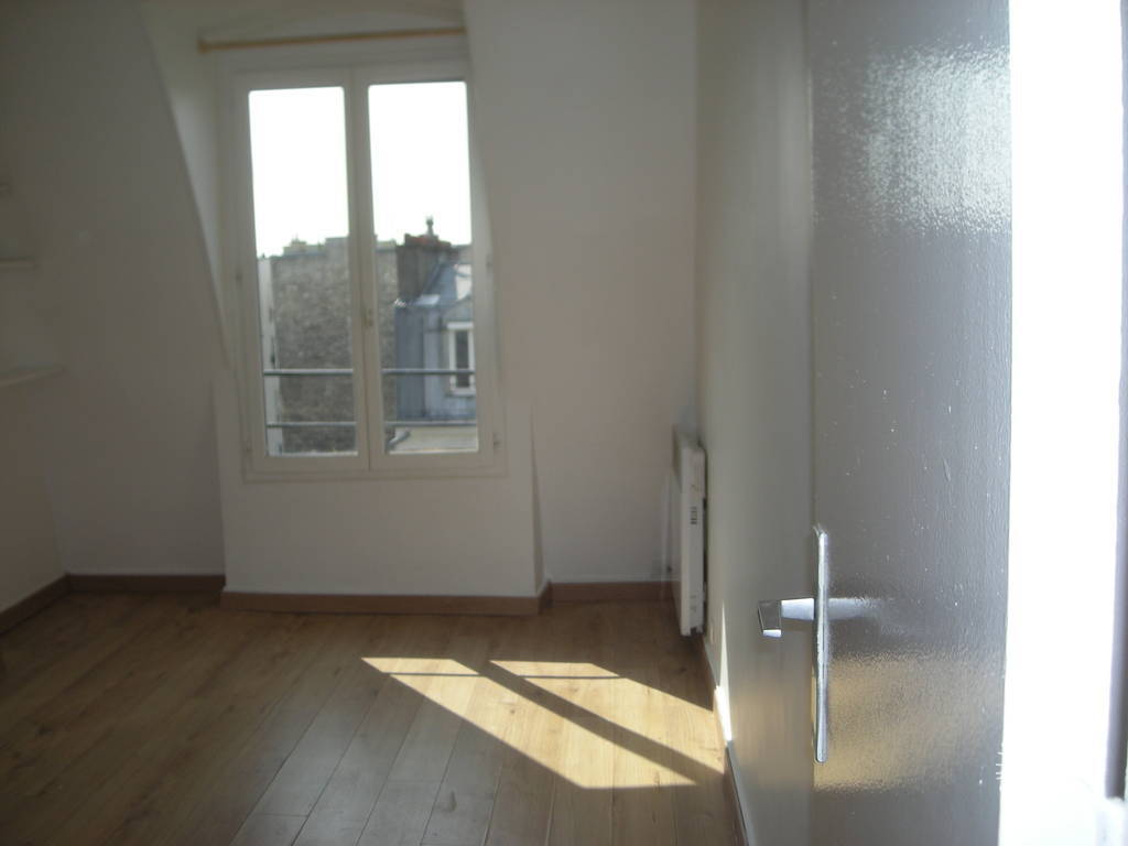 Flat Rue Lacroix in Paris