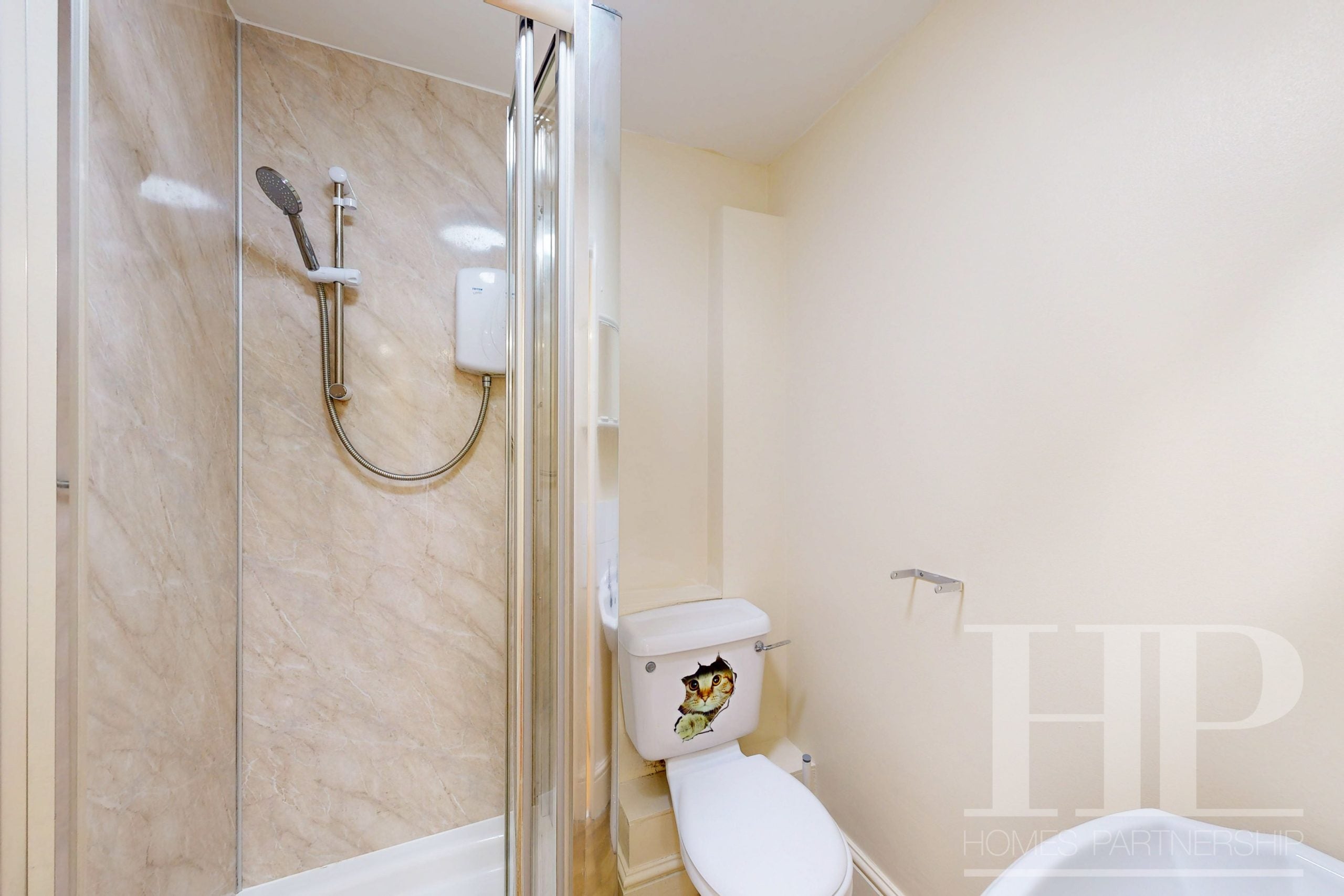 Room Reigate Road in Mole Valley
