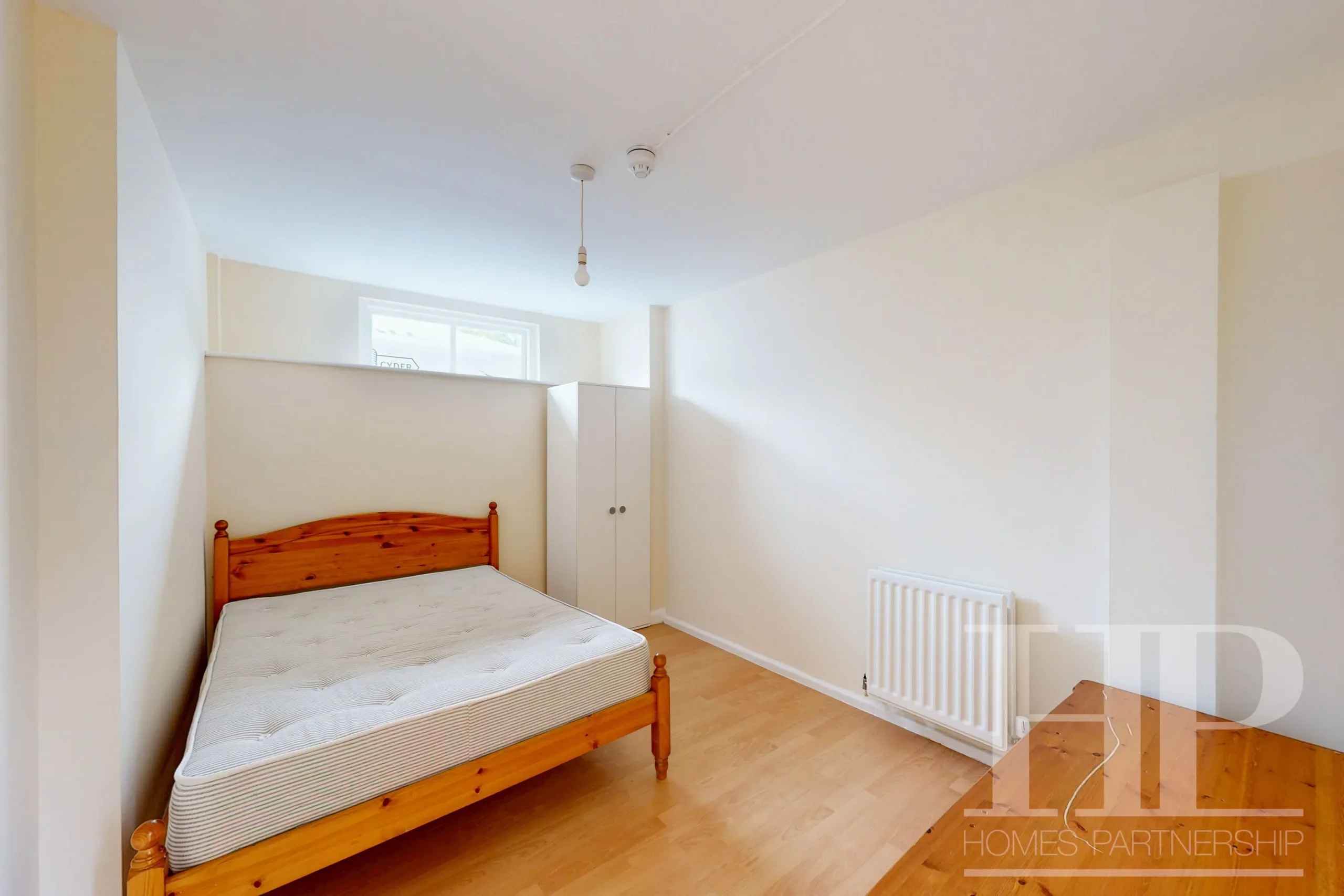 Room Reigate Road in Mole Valley