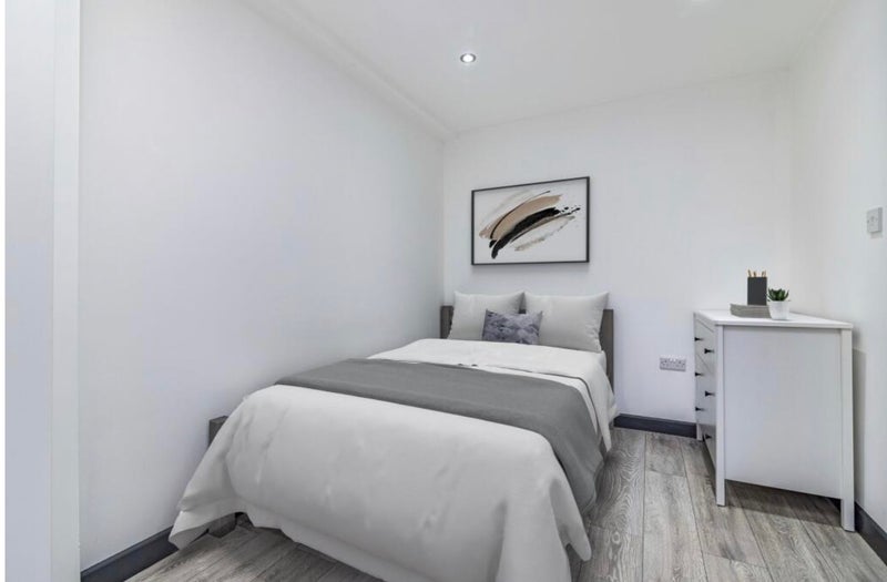 Room Beeston Road in Nottingham