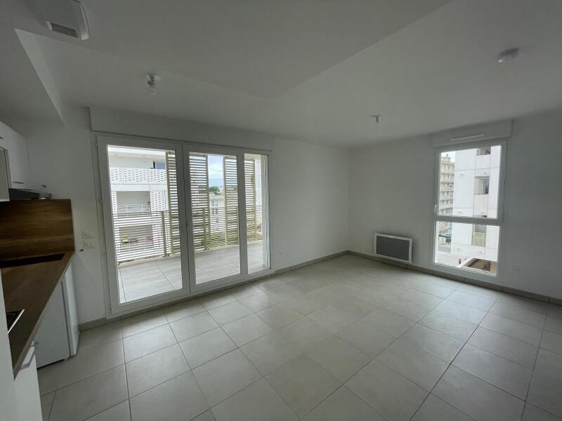 Flat Rond-Point des Prés d'Arènes in Montpellier