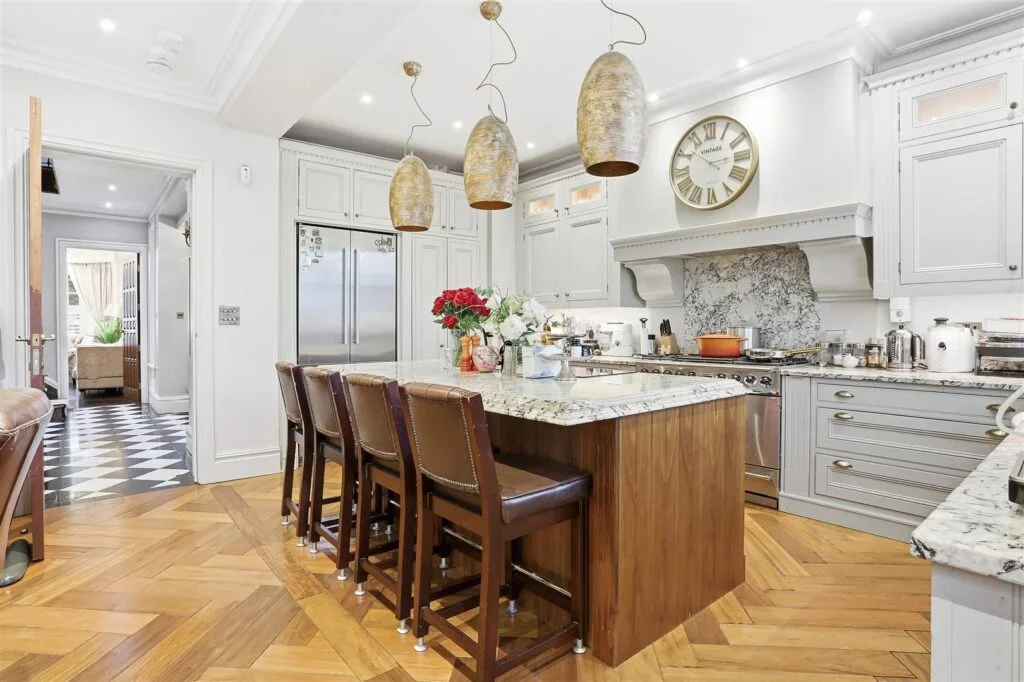 House Mulgrave Road in Greater London