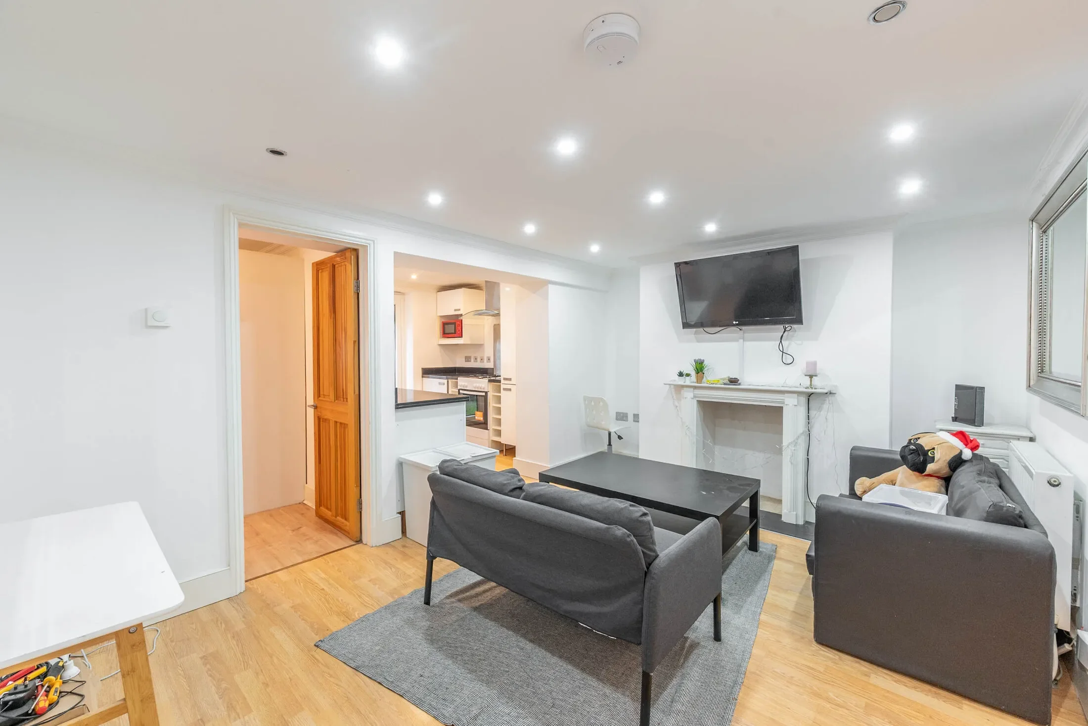 Flat Malden Road in Greater London