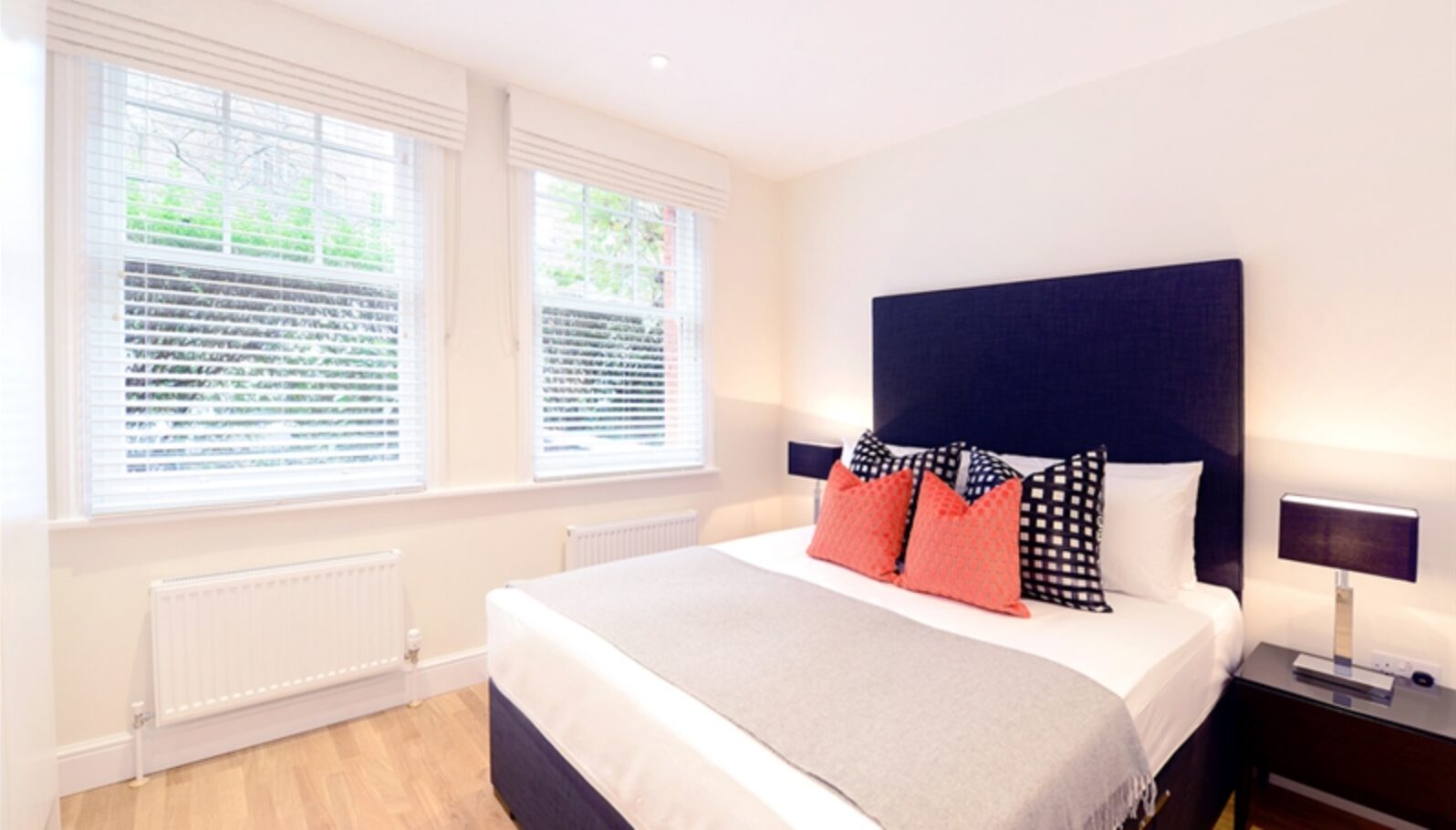 Flat Hamlet Gardens in Greater London