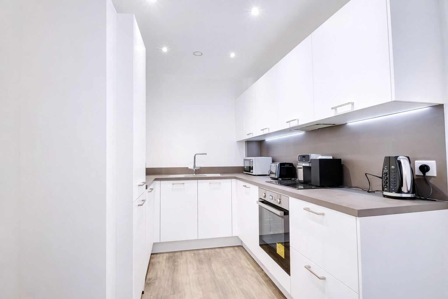 Flat Queen Alexandra Road in High Wycombe