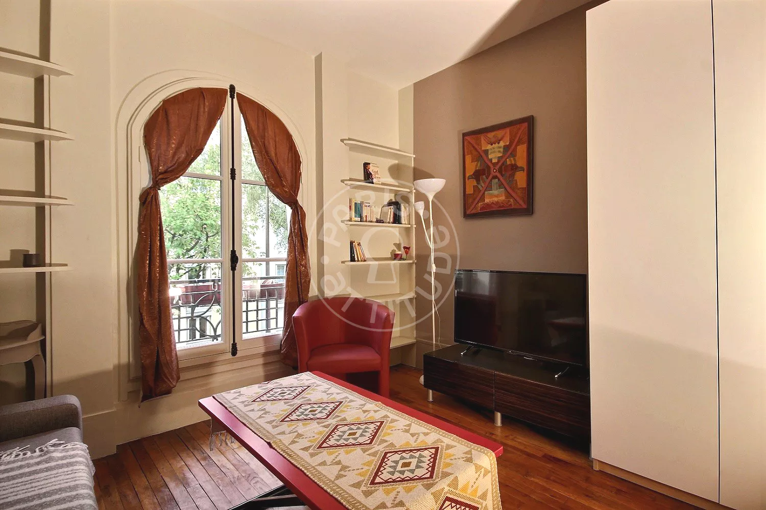 Appartement Rue de la Colonie à Paris