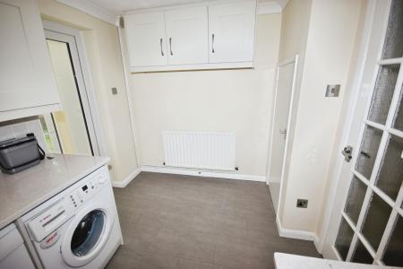 House Royal Oak Court in North Kesteven
