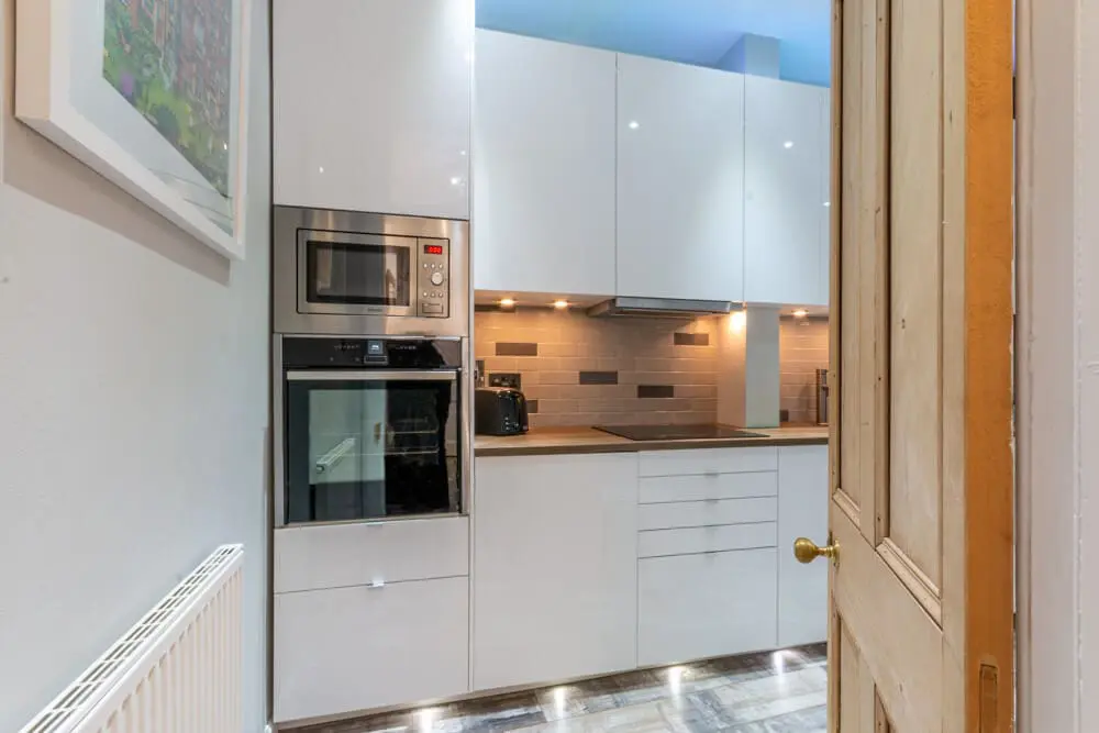 Flat Lochend Road in City of Edinburgh