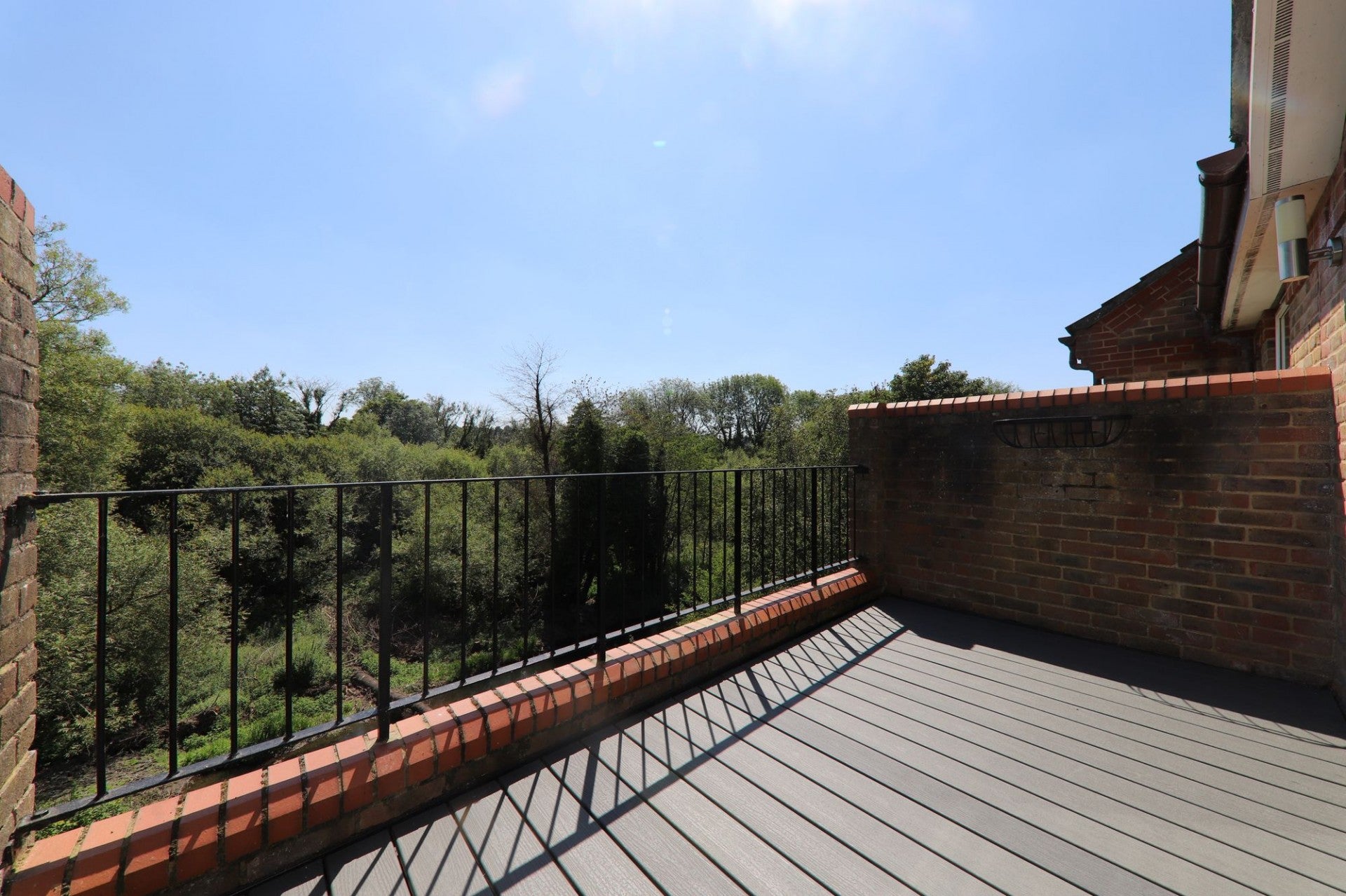 Flat Salters Close in Three Rivers