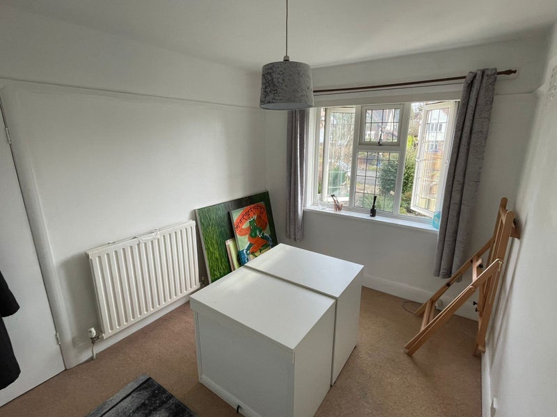 Room Bell Barn Road in Bristol