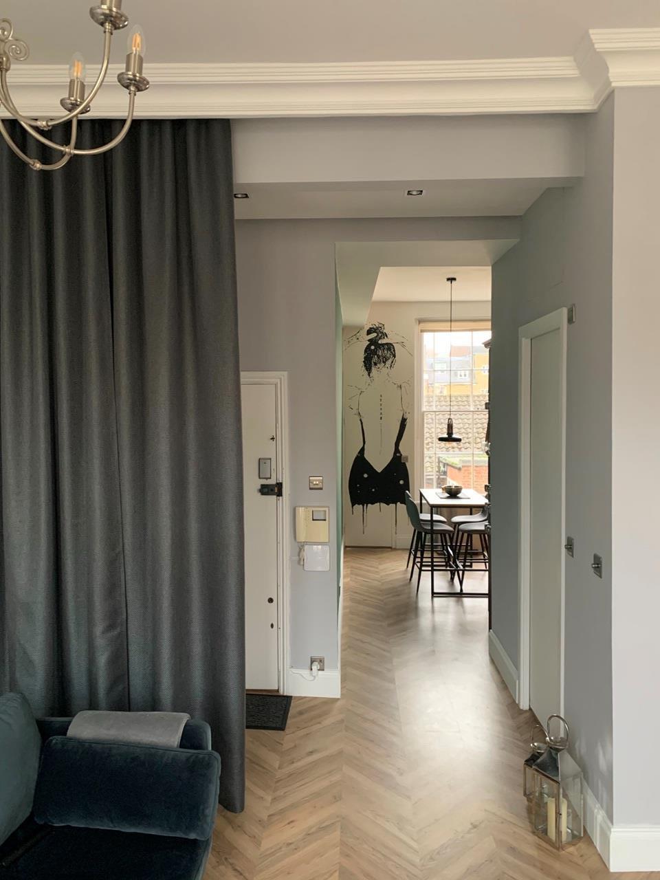 Flat Clarendon Gardens in City of Westminster