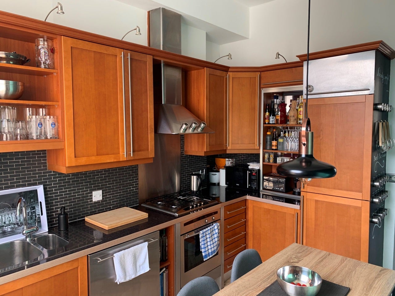 Flat Clarendon Gardens in City of Westminster