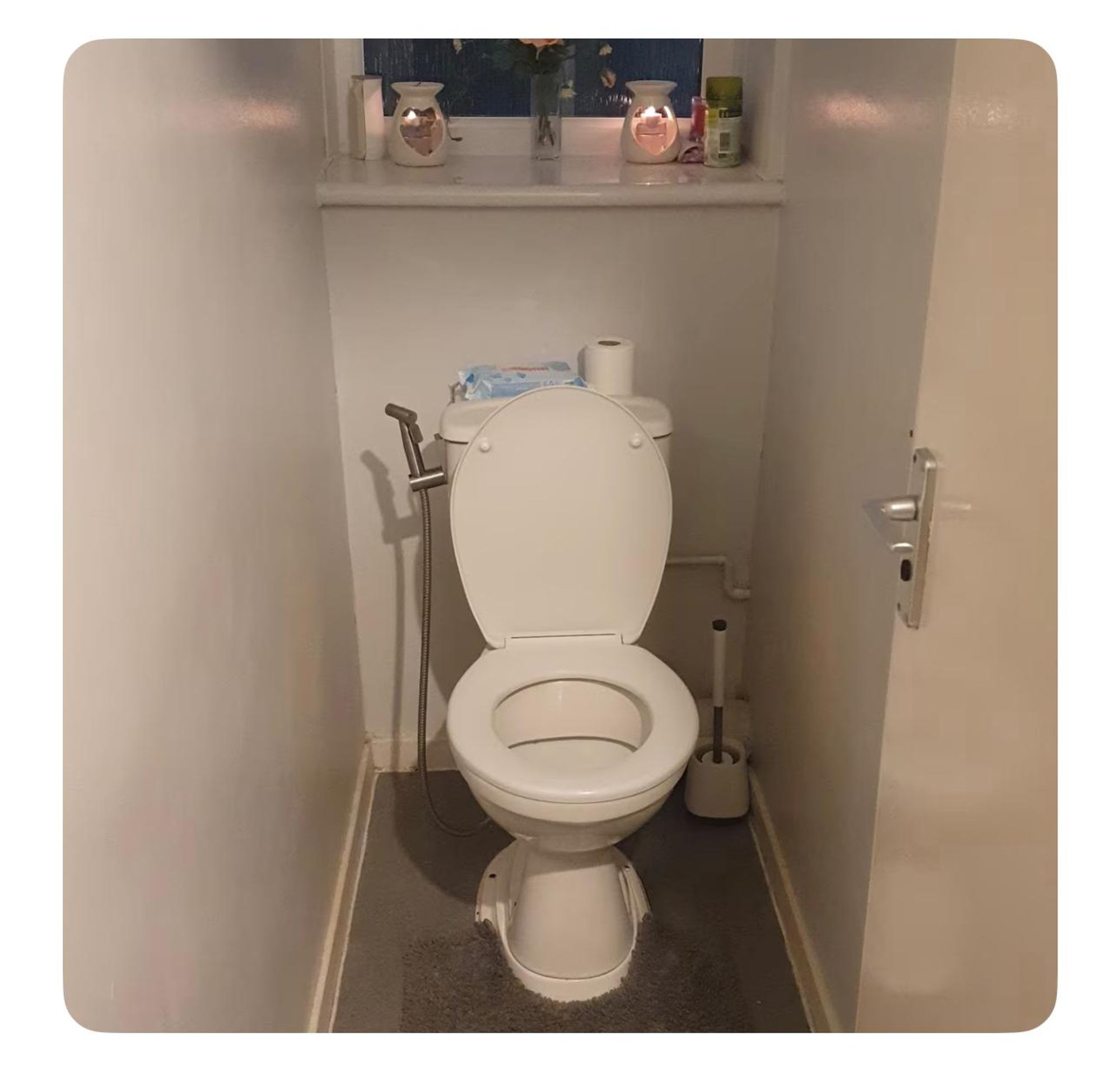 Room Gosling Way in Greater London
