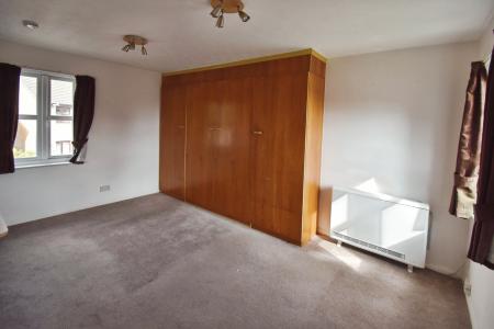 Flat Tugby Place in Chelmsford